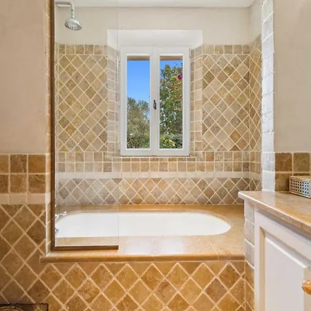 Villa Luxe - 6bdr 12p - Pampelonne