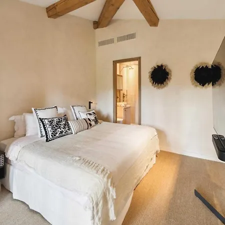 Luxe - 6bdr 12p - Pampelonne Vila *